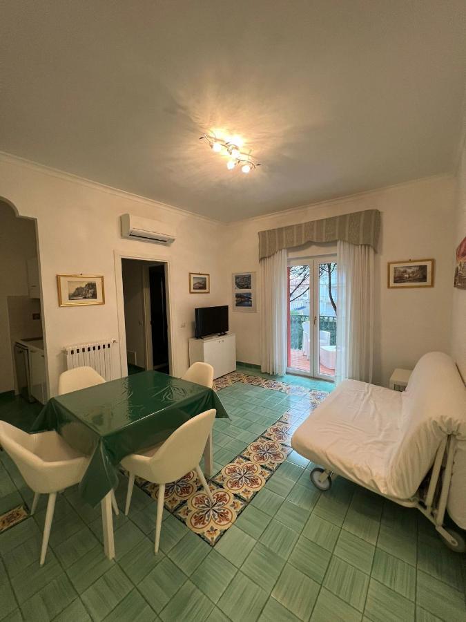 Sorrento Home E Flat Park And Pool Eksteriør bilde